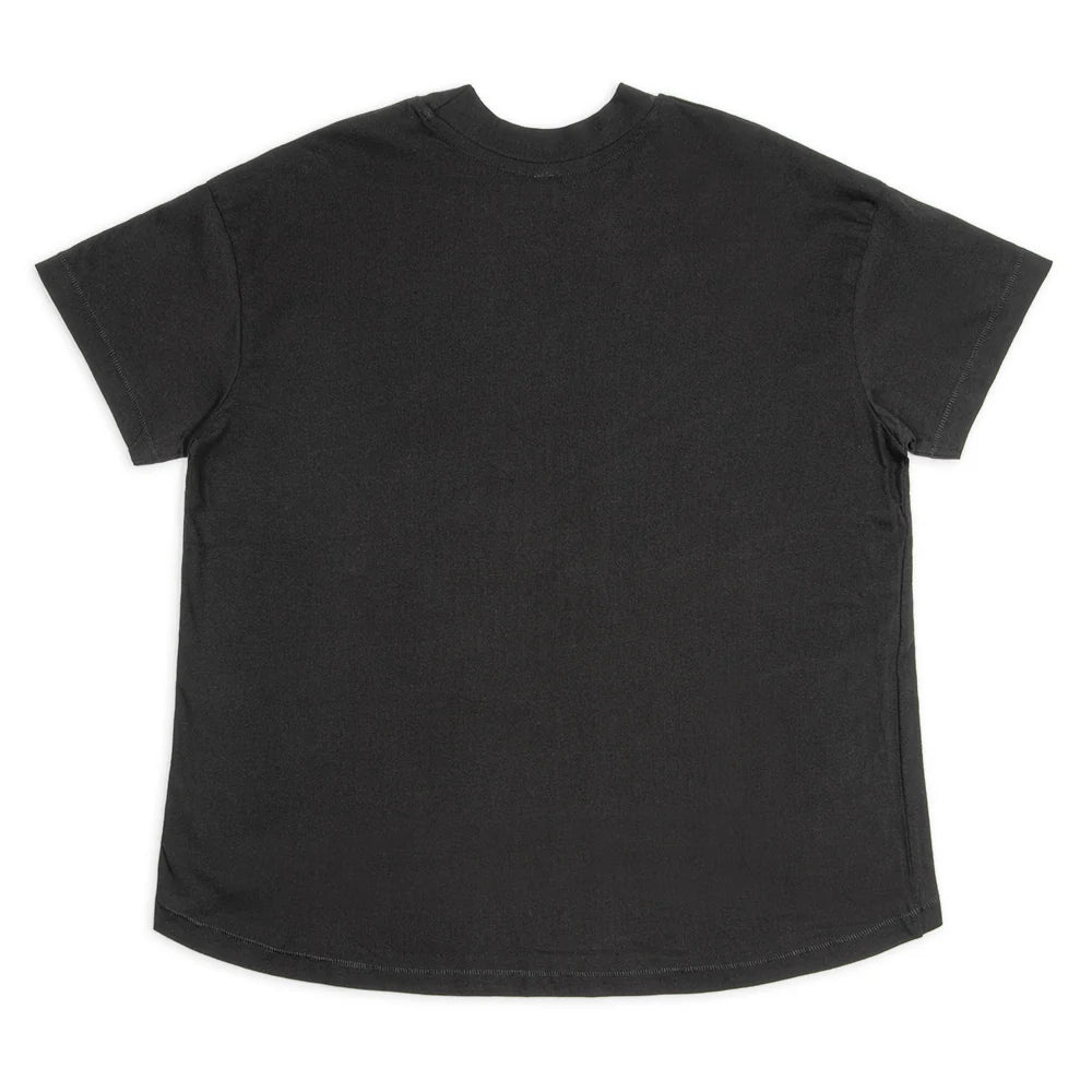 Detailed view of the collar tag and fabric texture of the official Dolly Parton t-shirt